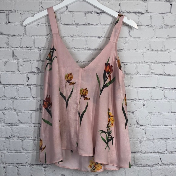 ASOS Tops - ASOS tank floral no sleeves